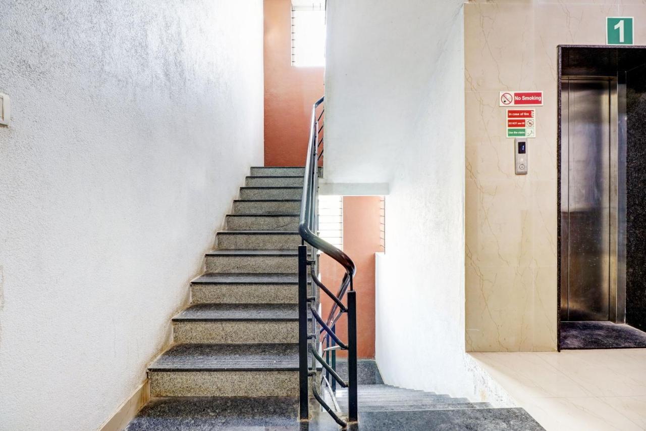 Oyo Flagship 83187 Shiv Enclave Bangalore Exteriör bild